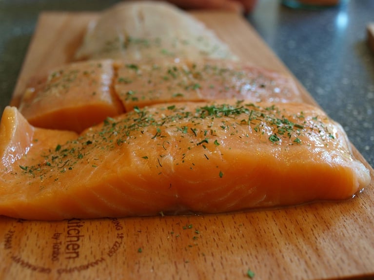 What Foods Support Mental Health: Best Choices for a Positive Mindset